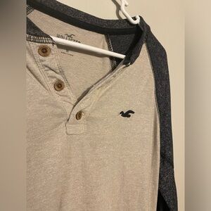 Men’s hollister long sleeve